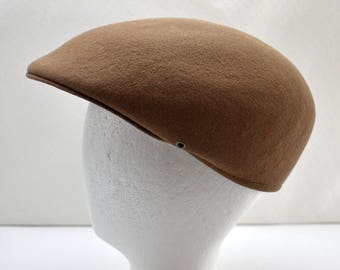 Vintage Country Gentleman Tan Wool Newsboy Cap - Lite Felt Water Repellent Hat