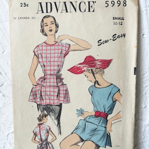 Vintage Advance Misses Cobbler&#39;s Apron - Poncho Pattern 5998 Size Small 10-12