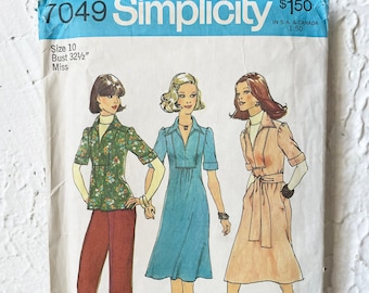 Patrón de costura Simplicity 7049 de 1975 para vestido, blusa y pantalón para señoras, talla 10, sin cortar