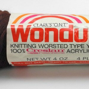 Coats & Clark Wondura 4-Ply Worsted Acrylic Yarn - 1 Skein Brown #31