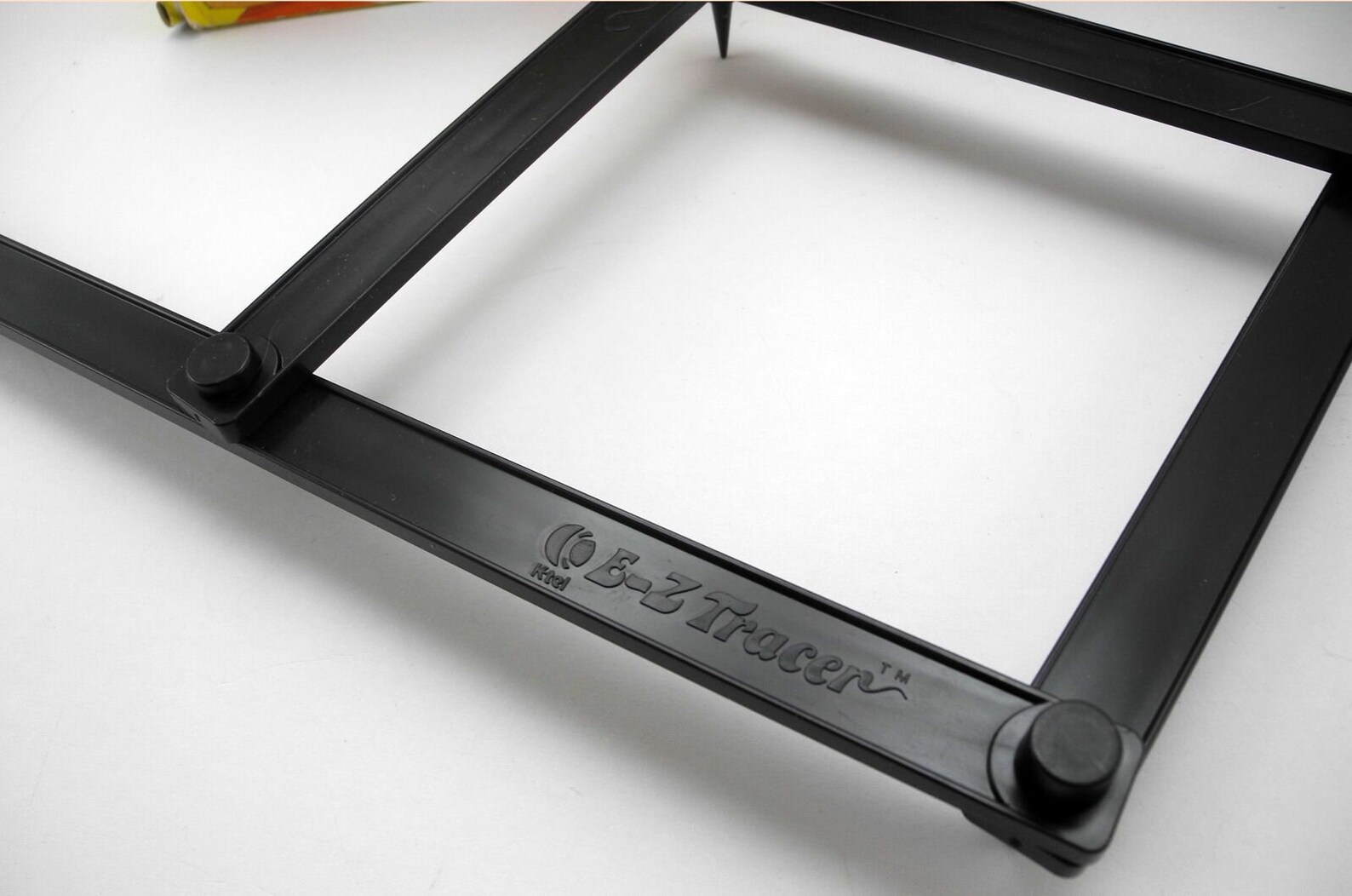 Vintage 1973 E-Z Tracer by K-tel Plastic Tracing Tool Enlarges Reduces ...