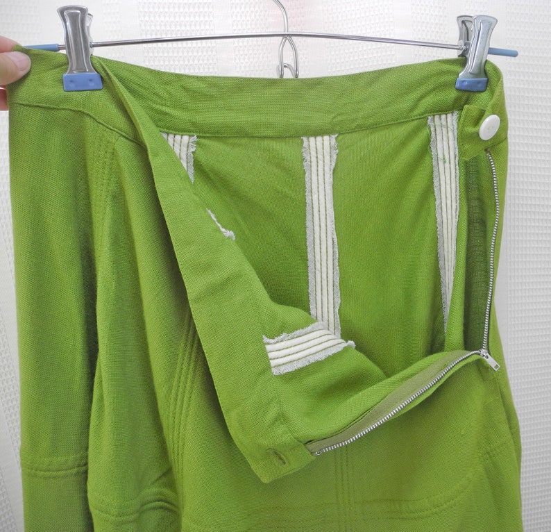 Vintage Lime Green A-Line Skirt Fitted Waistband Raised Topstitching