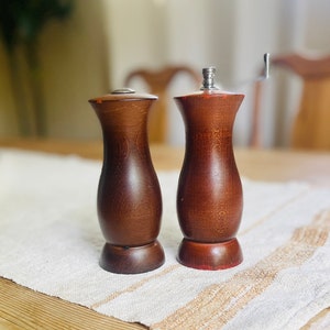 Vintage Olde Thompson Wood Salt Shaker and Pepper Grinder, Wood Peppermill and Salt Shaker