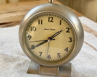Vintage Retro Classic Clock with Alarm
