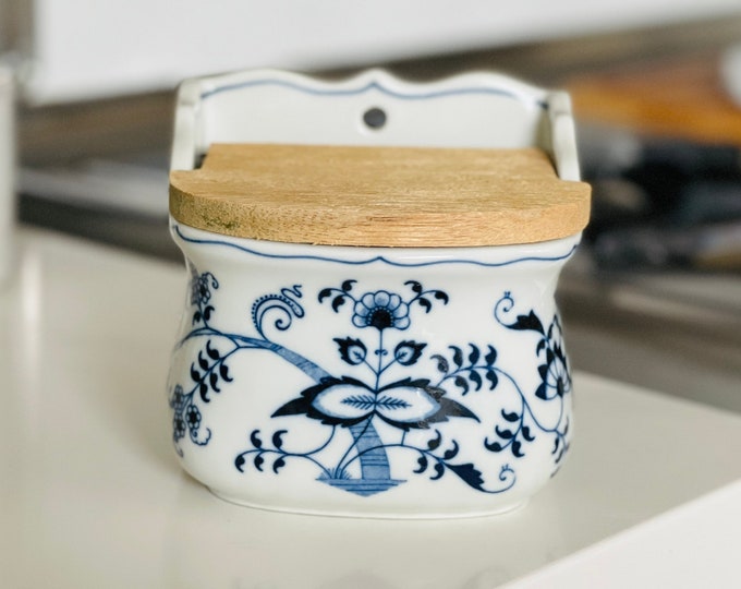 Vintage Salt Box Blue Danube JAPAN / Blue and White Salt Box / Salt Cellar With Wood Lid Etsy