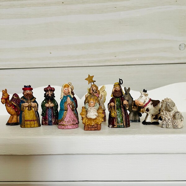 Polystone Giftco Inc Nativity Set / Small 11 Piece Nativity set / Children’s Nativity Set