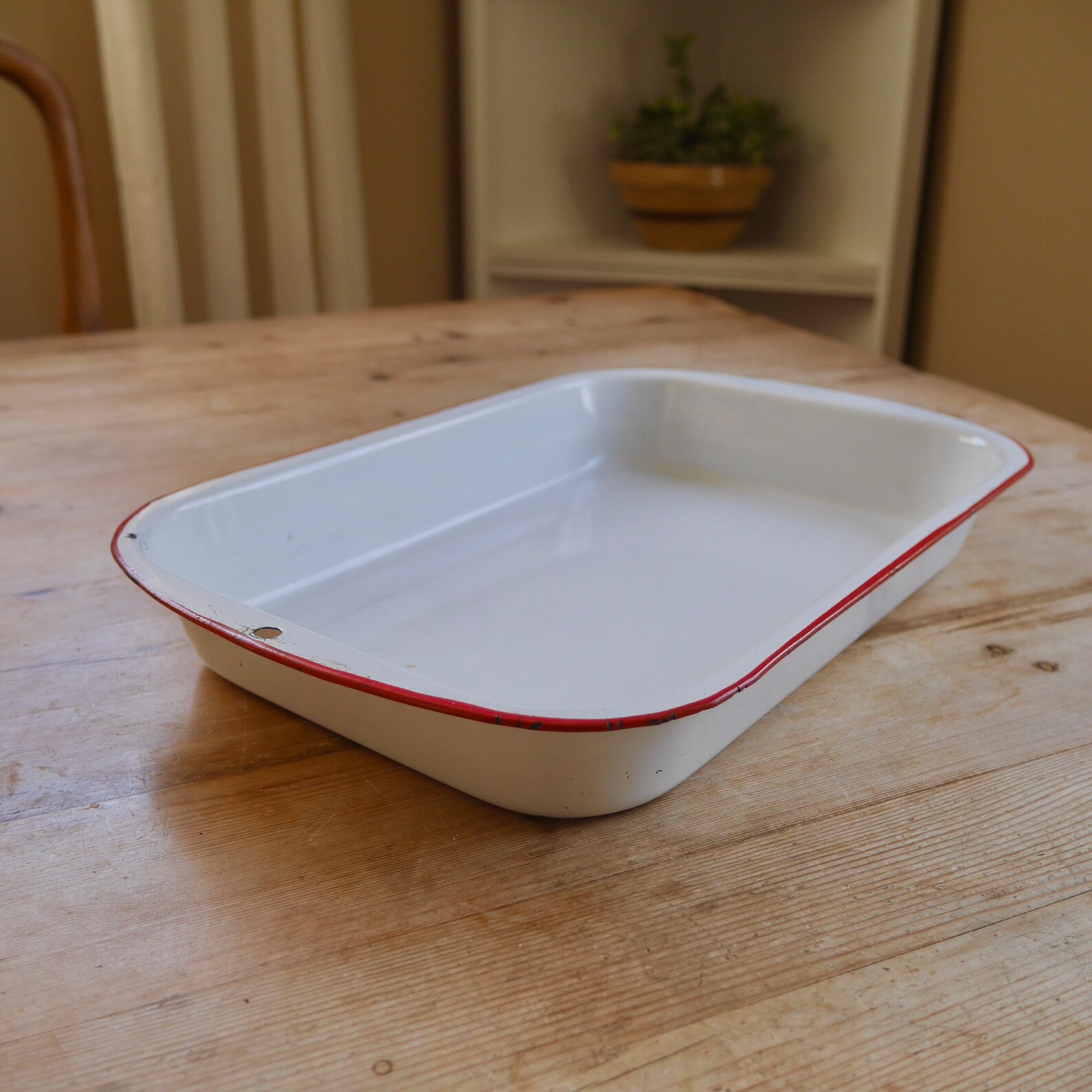Vintage Enamelware Baking Pan White With Red Rim Enamelware Etsy