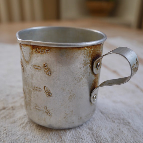 Vintage Primitive aluminum 1 cup measuring Cup