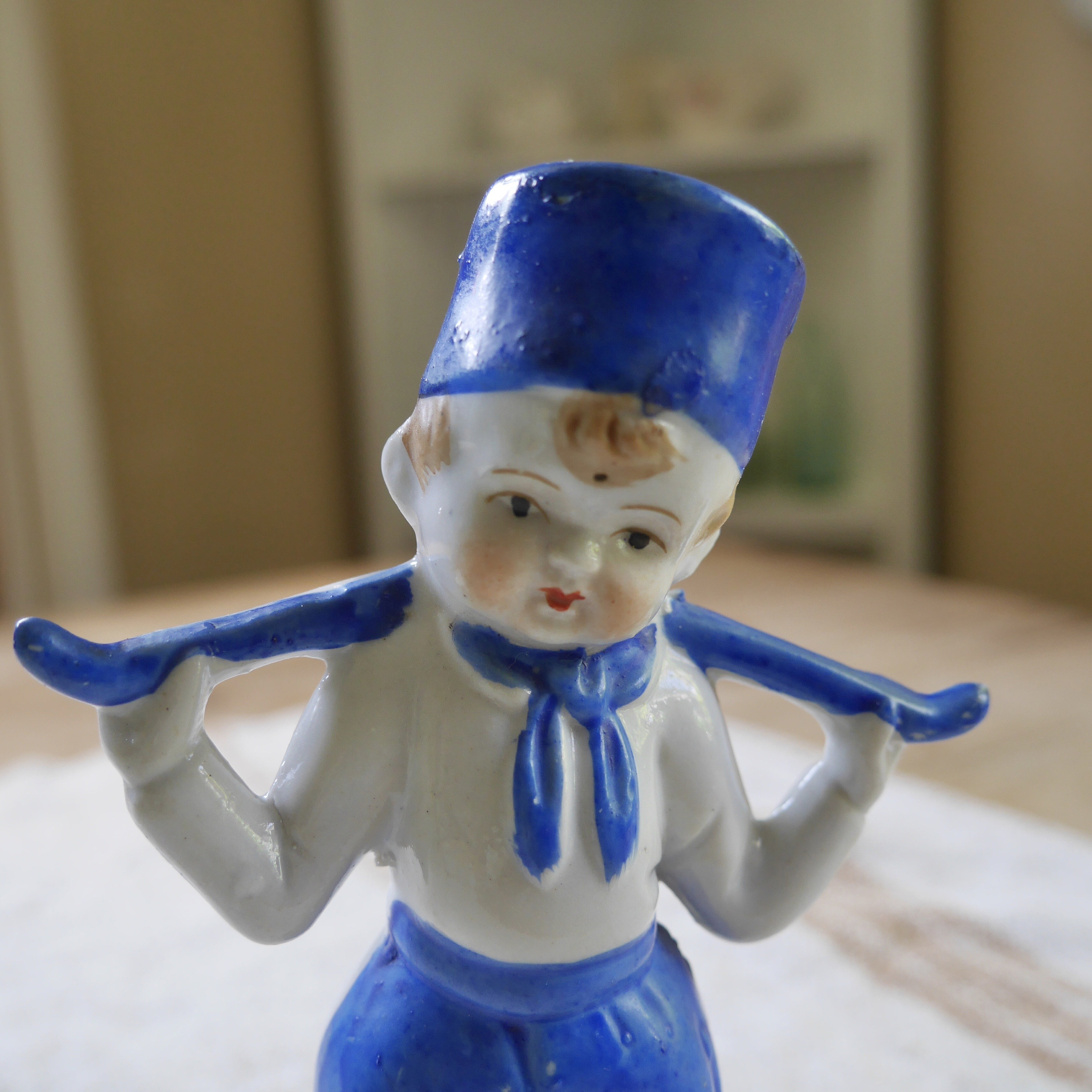 [ミニサイズ]紳士　油絵　人像　アート　インテリア　美術品 Vintage Blue Boy Figurine Home DecorStatue Ceramic Bisque