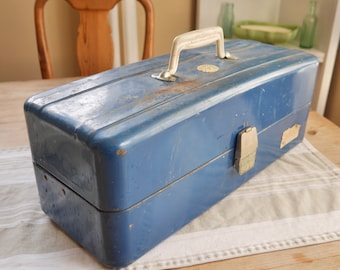 Vintage UNION Steel Company Blue Toolbox / Blue Heavy Duty Steel Tackle Box  / Vintage Blue Tool Box With Three Inside Shelves -  Israel