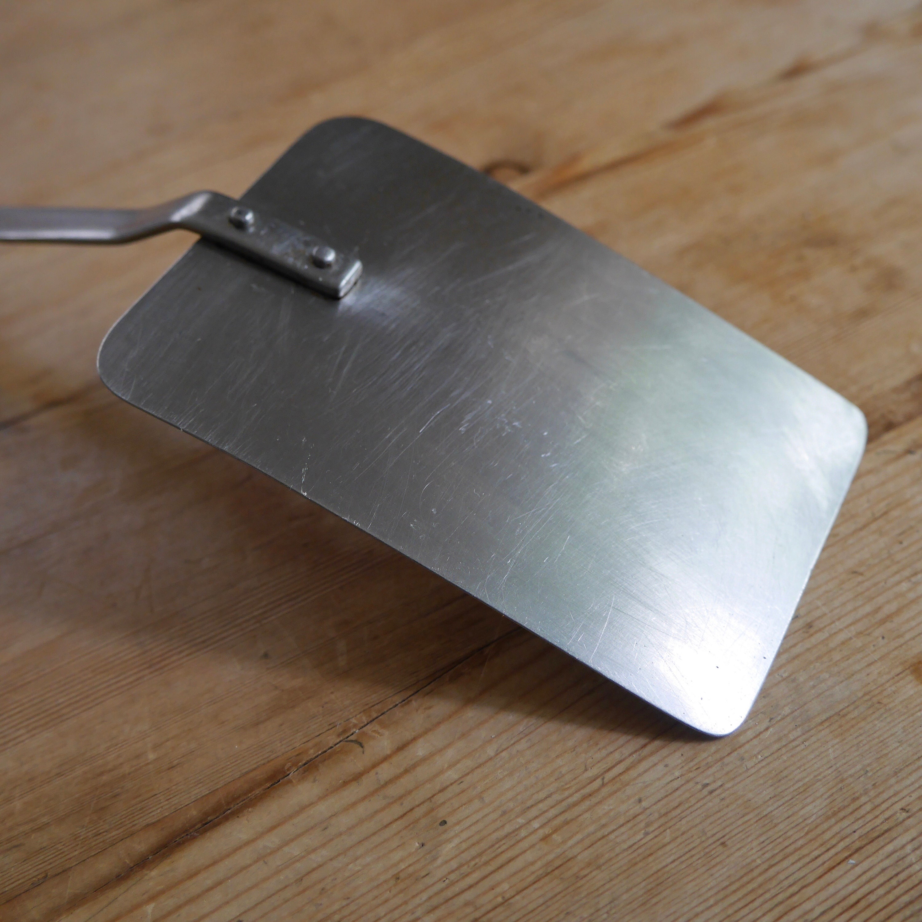 Helix Flipper Spatula — Farmhouse Napa Valley