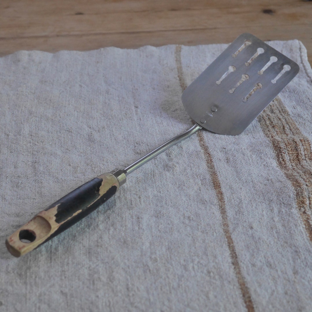 Authentic Vintage ECKO Chrome Spatula With Black Wood Handle / ECKO USA