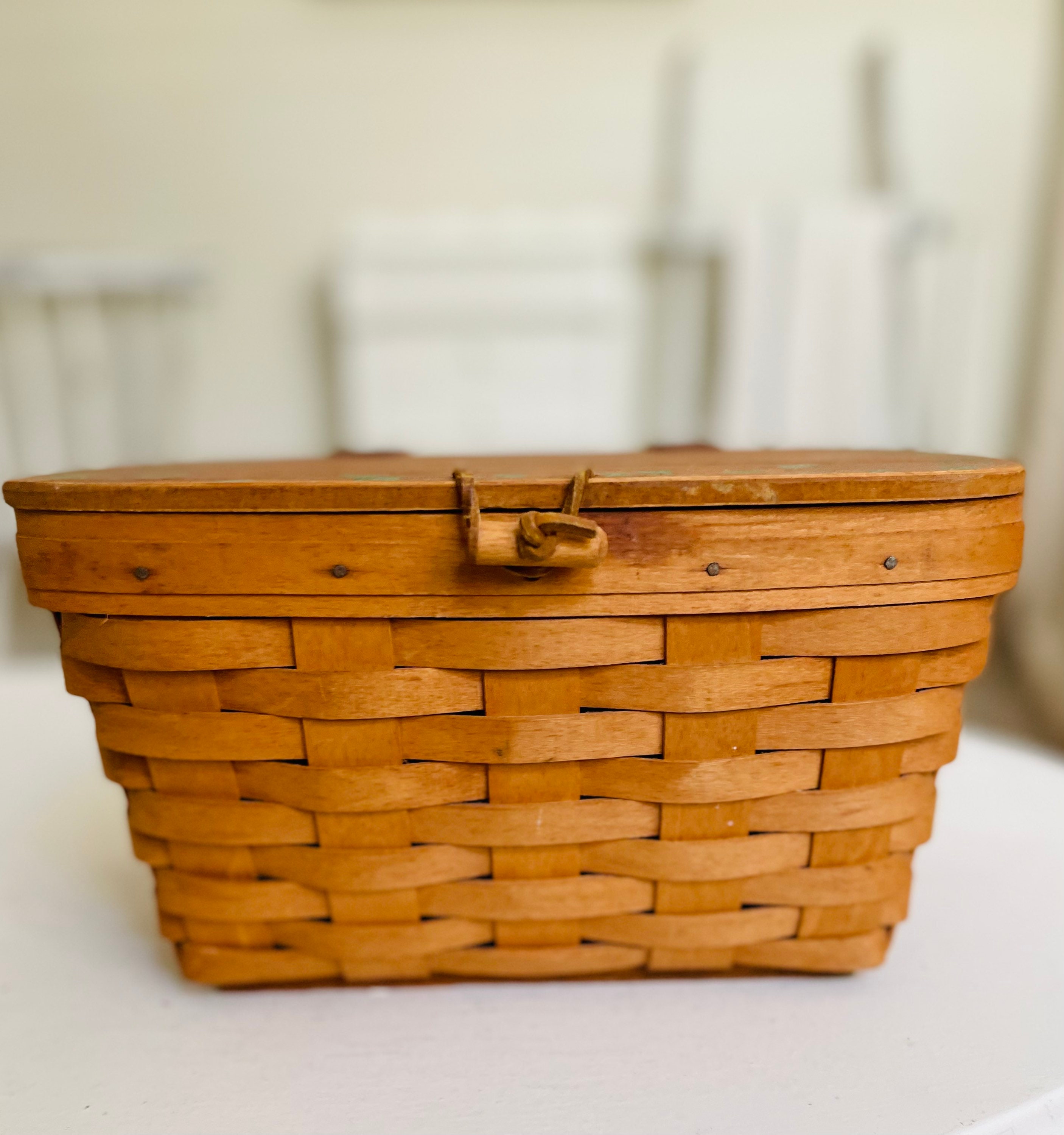 1993 Longaberger Handle Picnic Basket Large Rectangle Footed