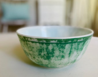 Vintage Pyrex Green Bowl / Green 2 1/2 Qt Pyrex Oven Ware Bowl / Vintage Pyrex 403 Green Primary Color Mixing Bowl