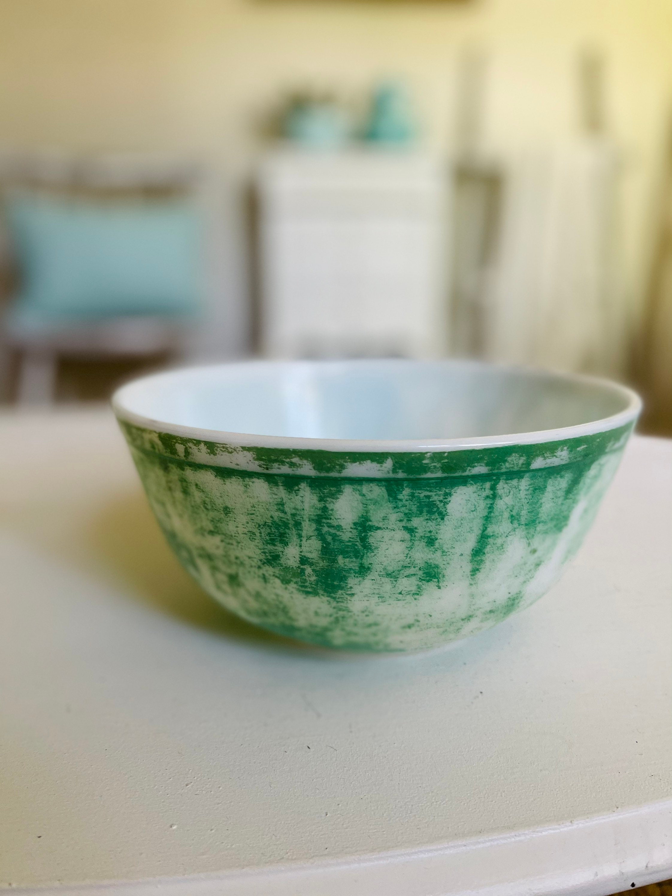 Pyrex Early Pre 1950 Multi Color Set Primary Green Mixing Bowl - Ruby Lane