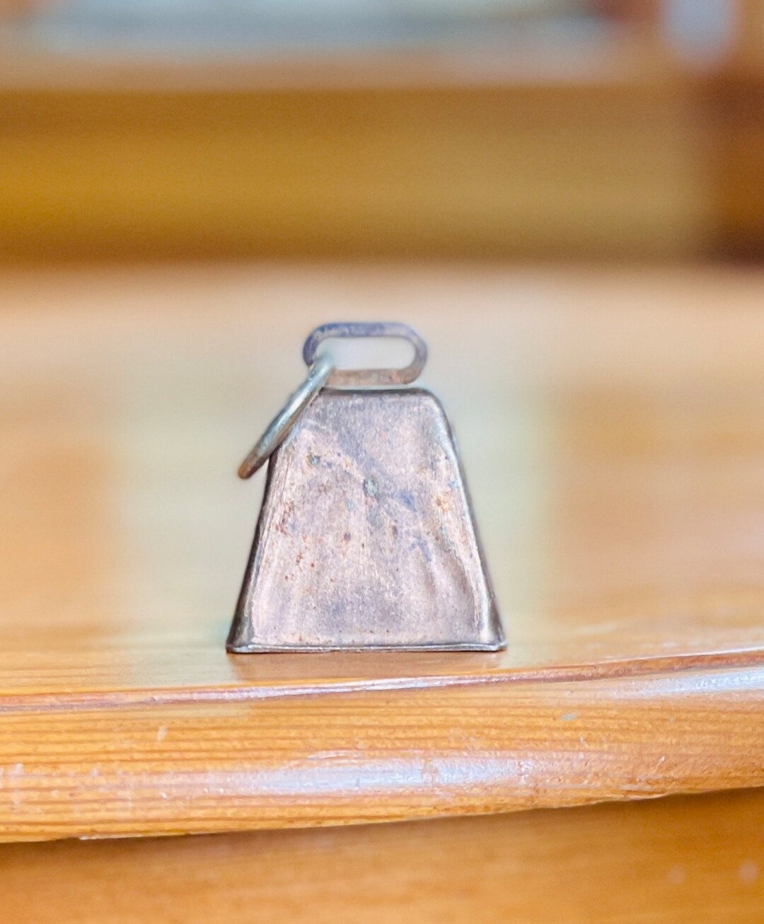 Loud Cow Bell Metals Anti-lost Crisp Ring Large Thicken Horse Sheep Cattle Bells