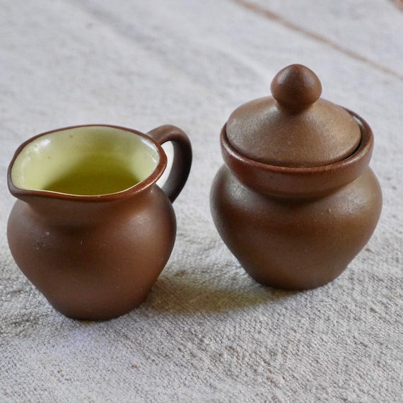 Simple Vintage Brown Creamer Pitcher and Sugar Crock With Lid