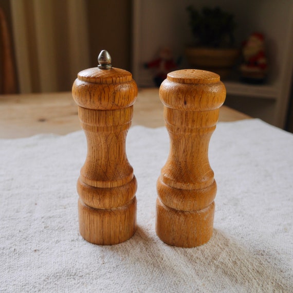 Genuine Wood Salt Shaker and Pepper Grinder / Vintage Wood Salt Shaker and  Peppermill 