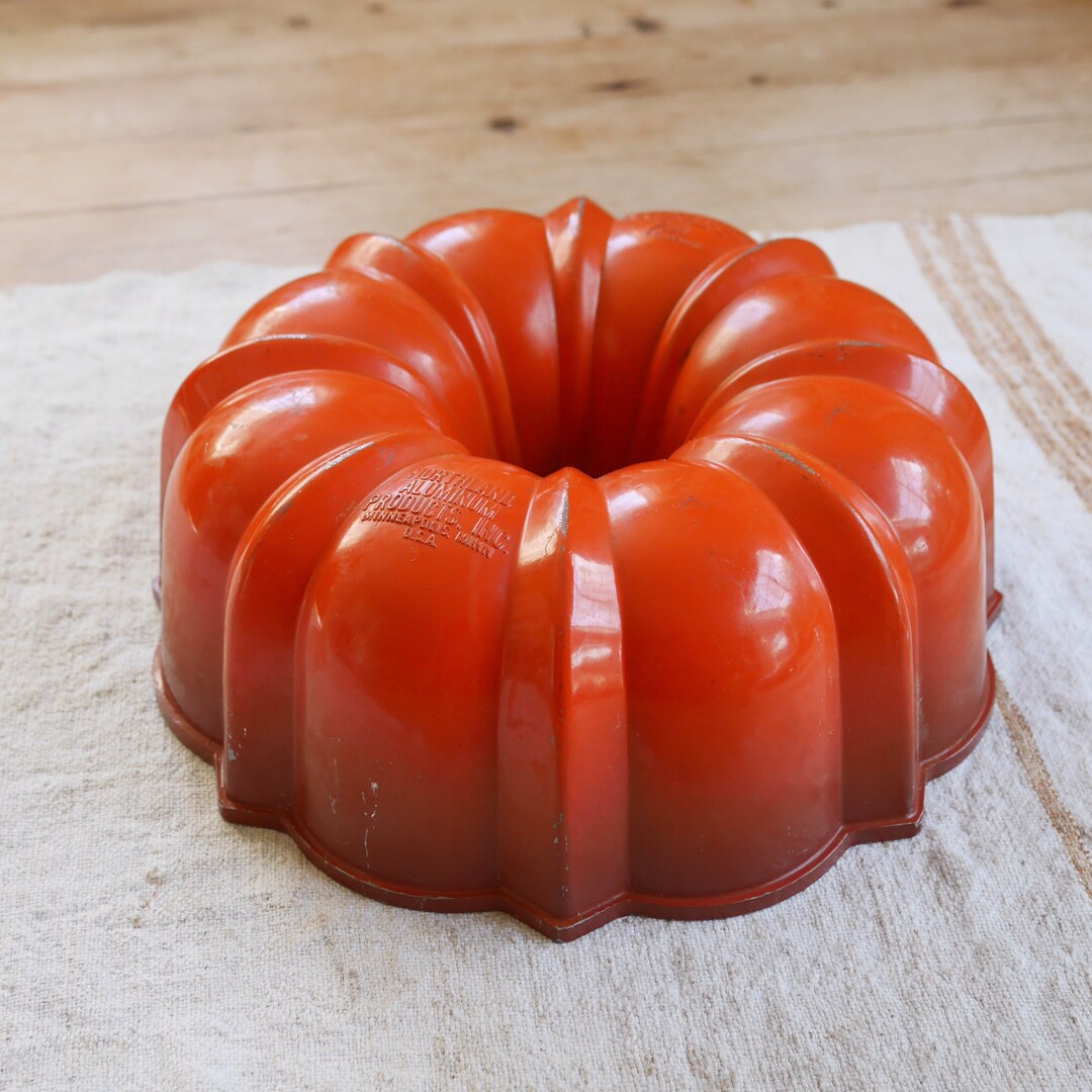Orange Cast Aluminum Bundt Pan Northland Products / Heavy Etsy