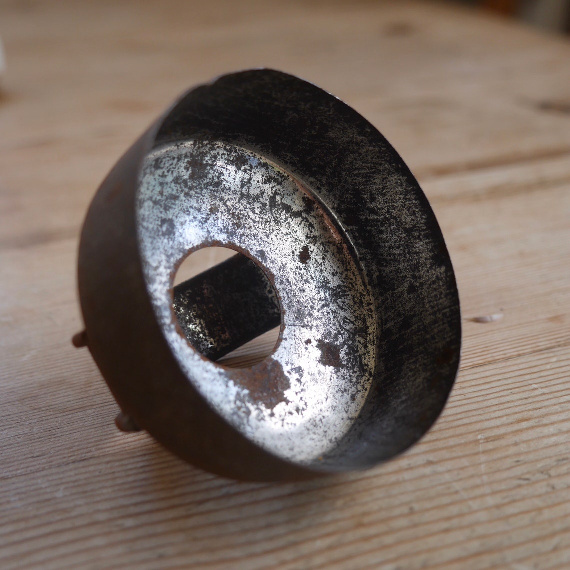 Vintage Tin Biscuit Cutter / Antique Rusty Biscuit or Cookie Etsy