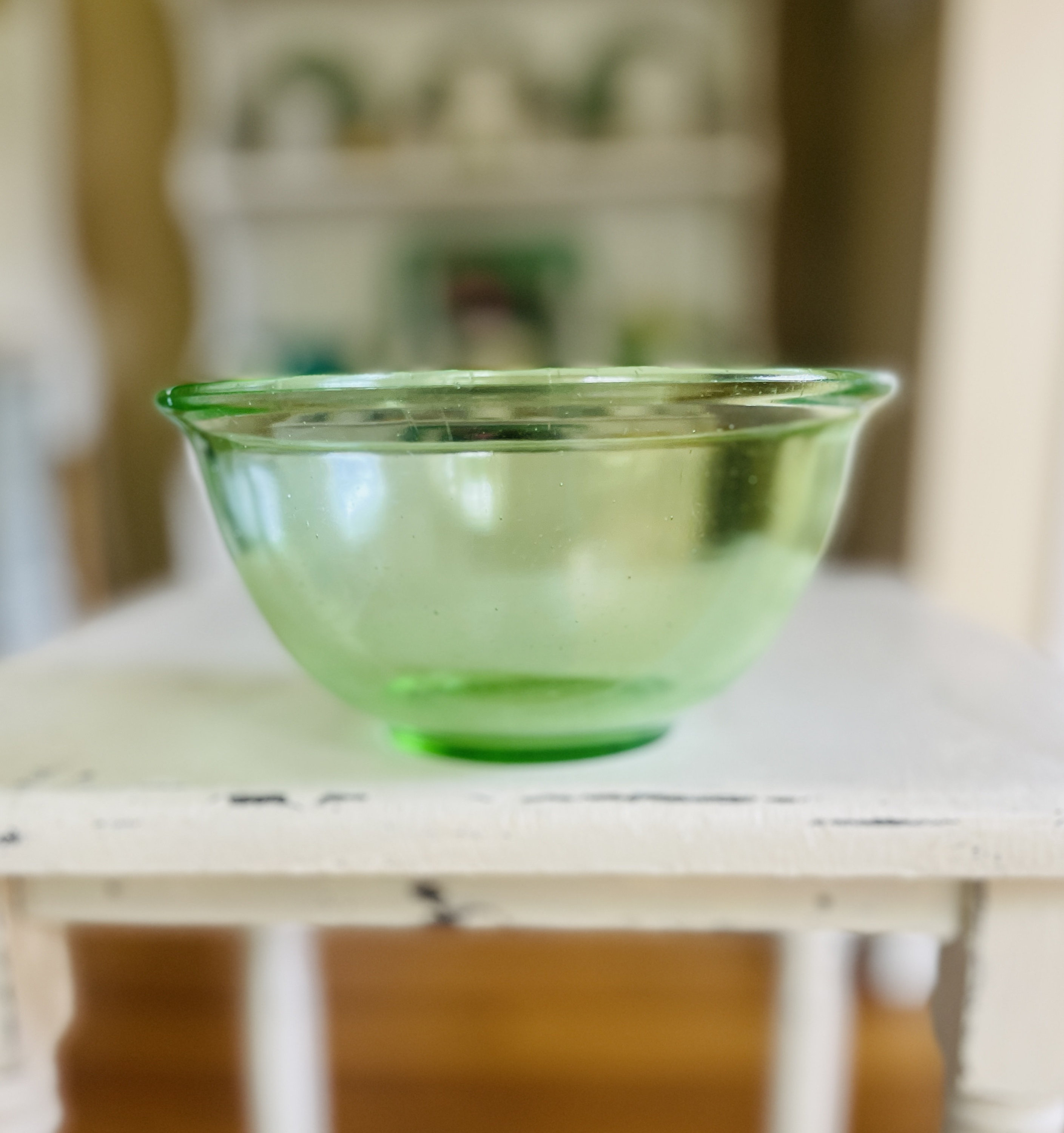 Glass Mixing Bowl - Magnolia