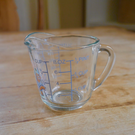 Pyrex 100 4 Cup 100th Anniversary Measuring Cup, Red