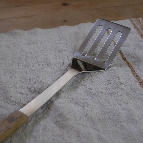 Authentic Vintage Flipper Spatula With Wood Handle / Stainless Steel Spatula  With Wooden Handle Made in Taiwan 