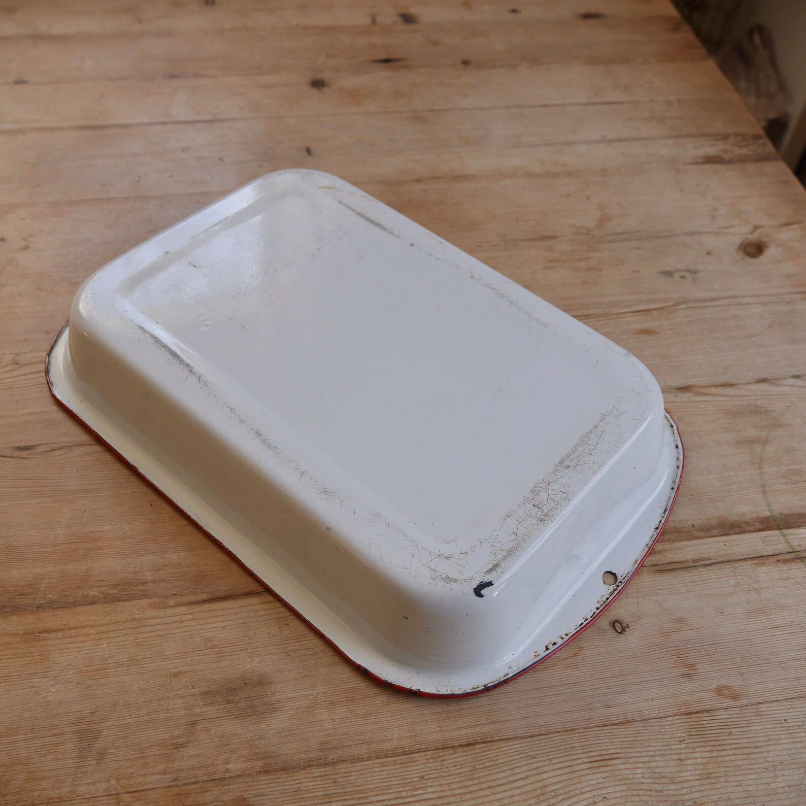 Vintage Enamelware Baking Pan White With Red Rim Enamelware Etsy