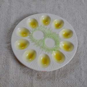 Vintage Deviled Egg Serving Platter / Nest Deviled Egg Plate