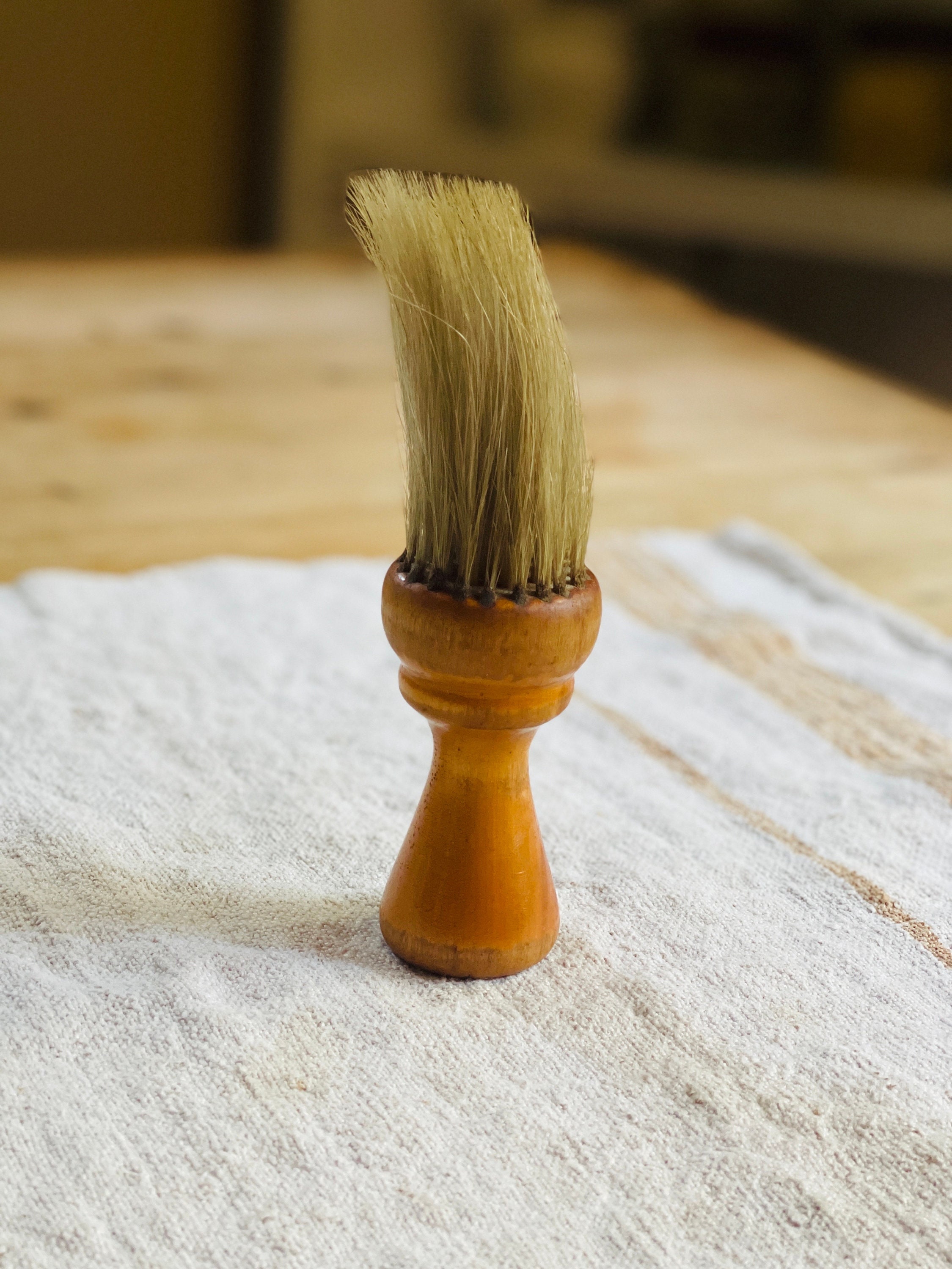Vintage Beau Brummel No 53 Barber Brush / Vintage Shave Brush / Lather Brush Shaving Brush Badger Bristle with Wood Handle
