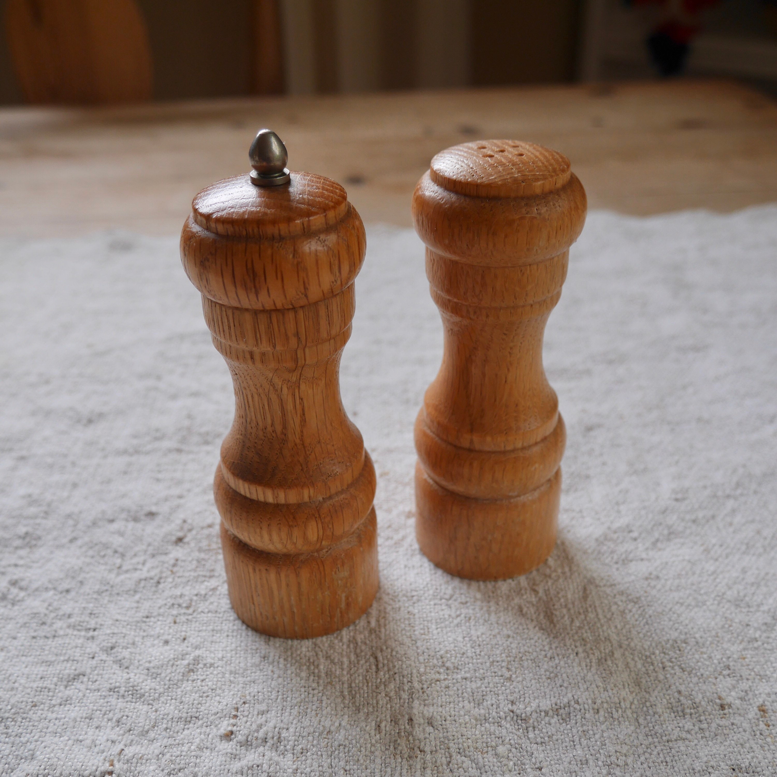 Vintage set of Woodcrest Creation Salt Shaker & Pepper Mill Grinder Small  4