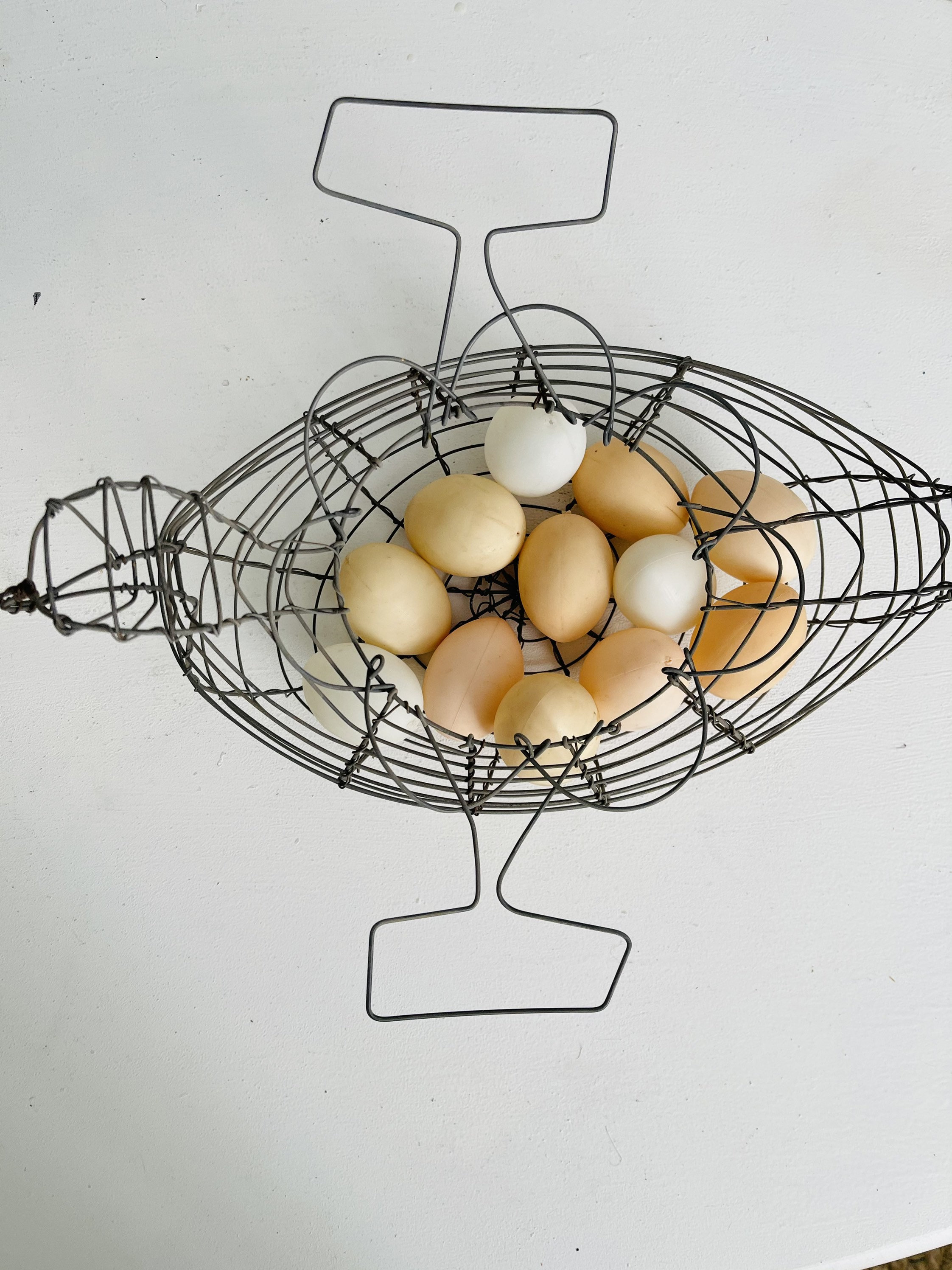 Wire Chicken Egg Basket - household items - by owner - housewares