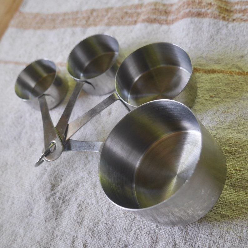 Oneida Cup Rack Stackable Vintage Oneida Stainless Steel Stacking Measuring Cups, Set of 4 - Etsy
