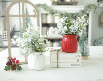 Christmas Floral Arrangement-Winter Wonderland-Snowflake-Christmas Decor-Christmas Tiered Tray Decor-Cocoa Bar-Tier Tray Plant-Centerpiece