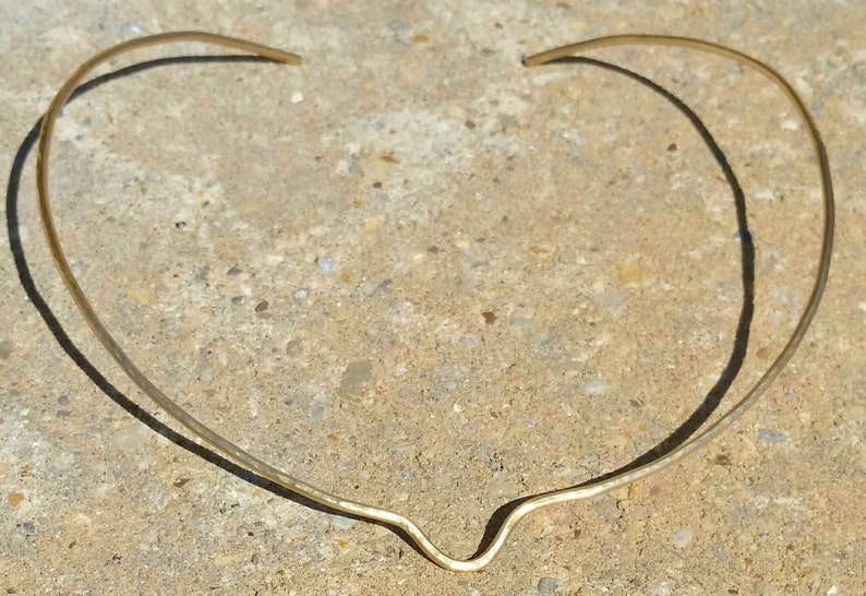 Neck Wire Hammered Brass Collar