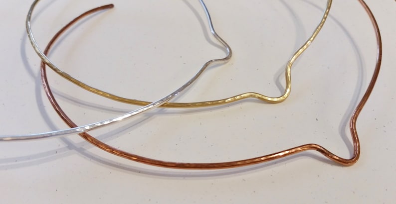 Neck Wire Hammered Brass Collar