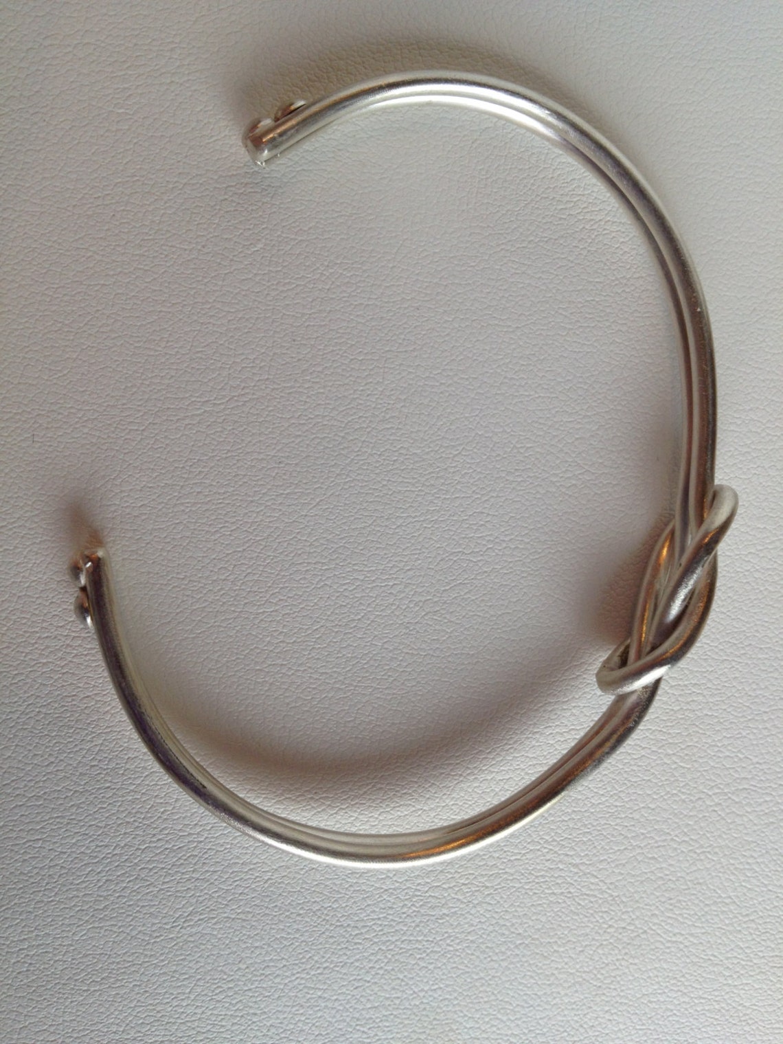 sterling silver tie the knot bracelet