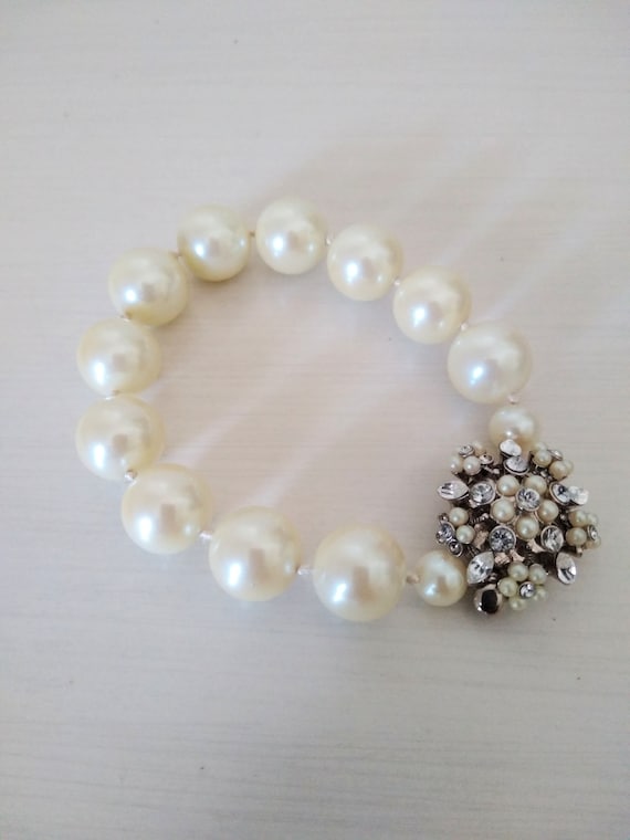 Vintage "Carolee" Faux Pearl and Rhinestone Bracel