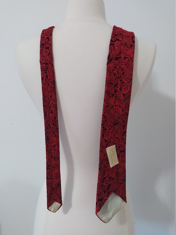 Vintage Men's Red & Black Paisley Necktie - image 3