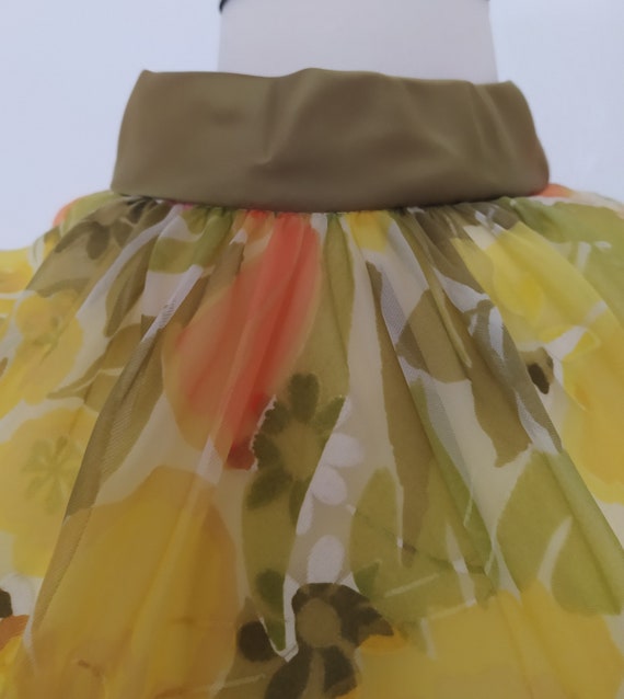 Vintage 1970s Floral Halter Neckline Gown - image 6