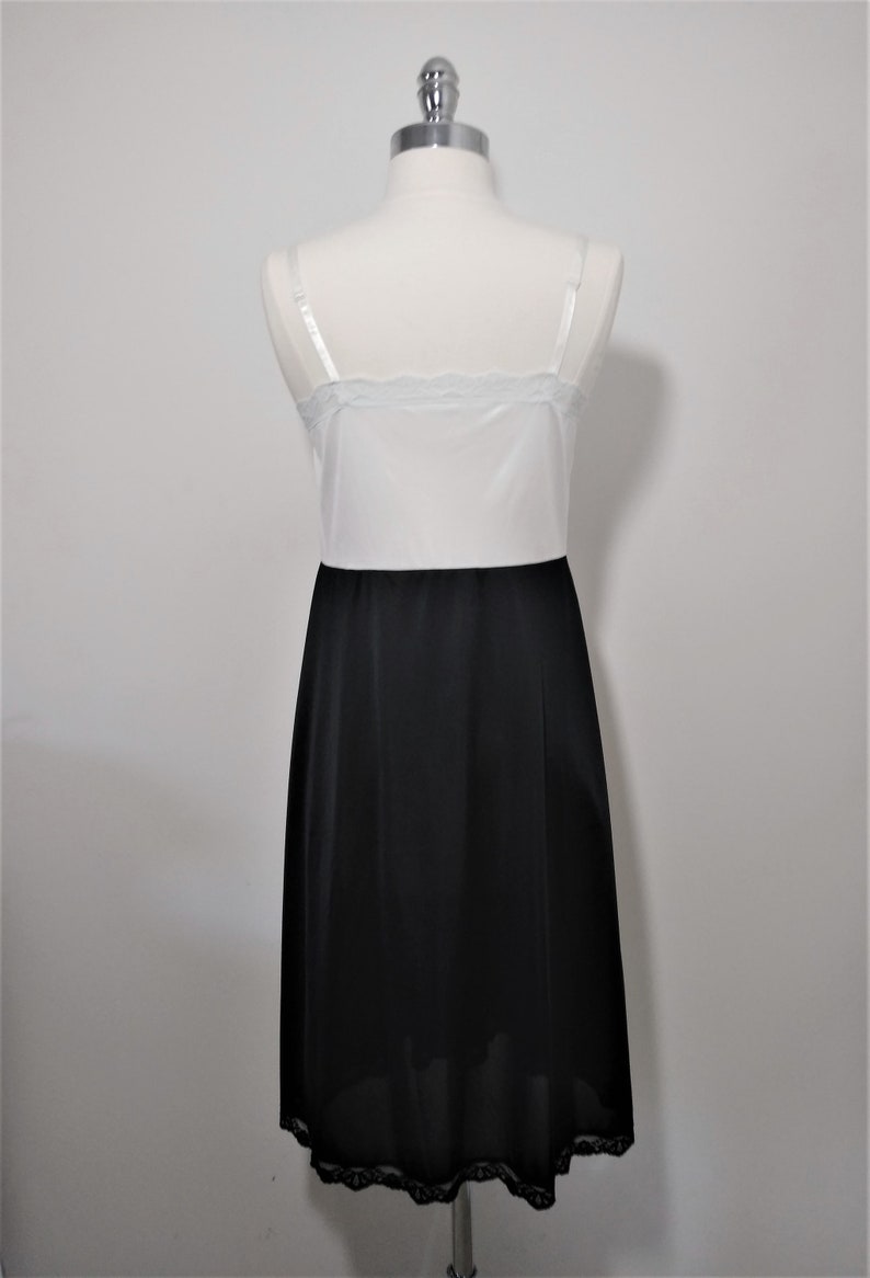 Vintage Black and White Underdress Lace Full Slip image 3