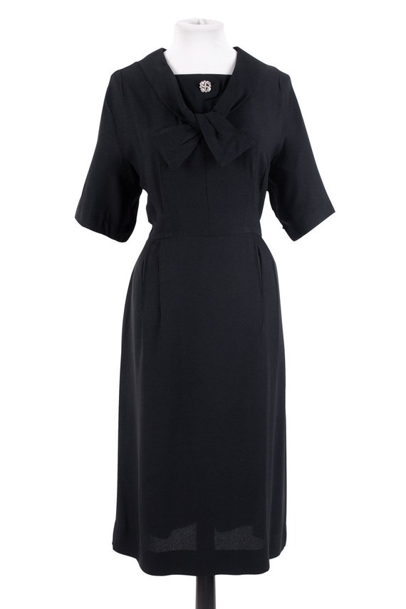 black crepe sheath dress