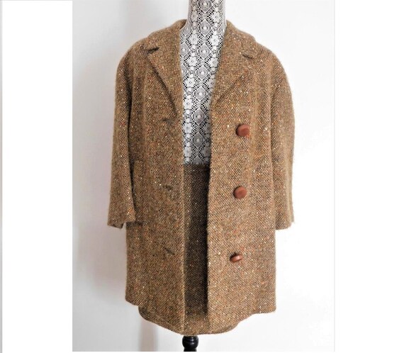 Vintage Tweed Two-Piece Jacket & Skirt Set