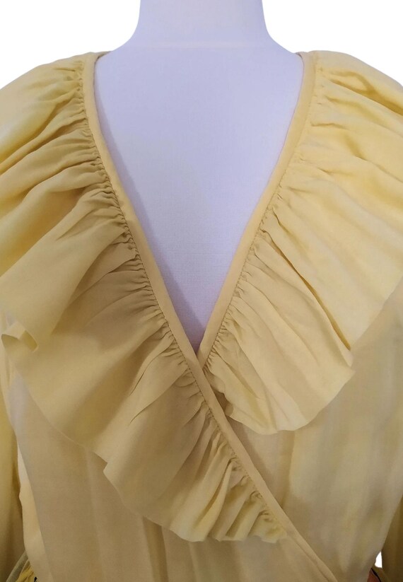 Vintage 1970s Ruffled Neck Striped Two-Tone Maxi … - image 2