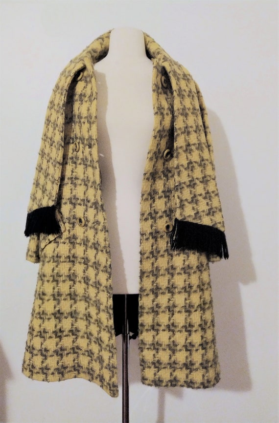 1960's Wool Houndstooth Print Coat with Scarf-Col… - image 2