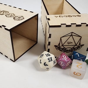 Custom Magnetic Wooden Dice Box with Dice Pattern