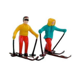 Happy Skiing Couples, 4 Miniature Plastic Skiers, Winter Cake Toppers