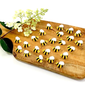 24 Bee Sugars, Edible Cake Decorations, Honey Bee Cupcake Ideas