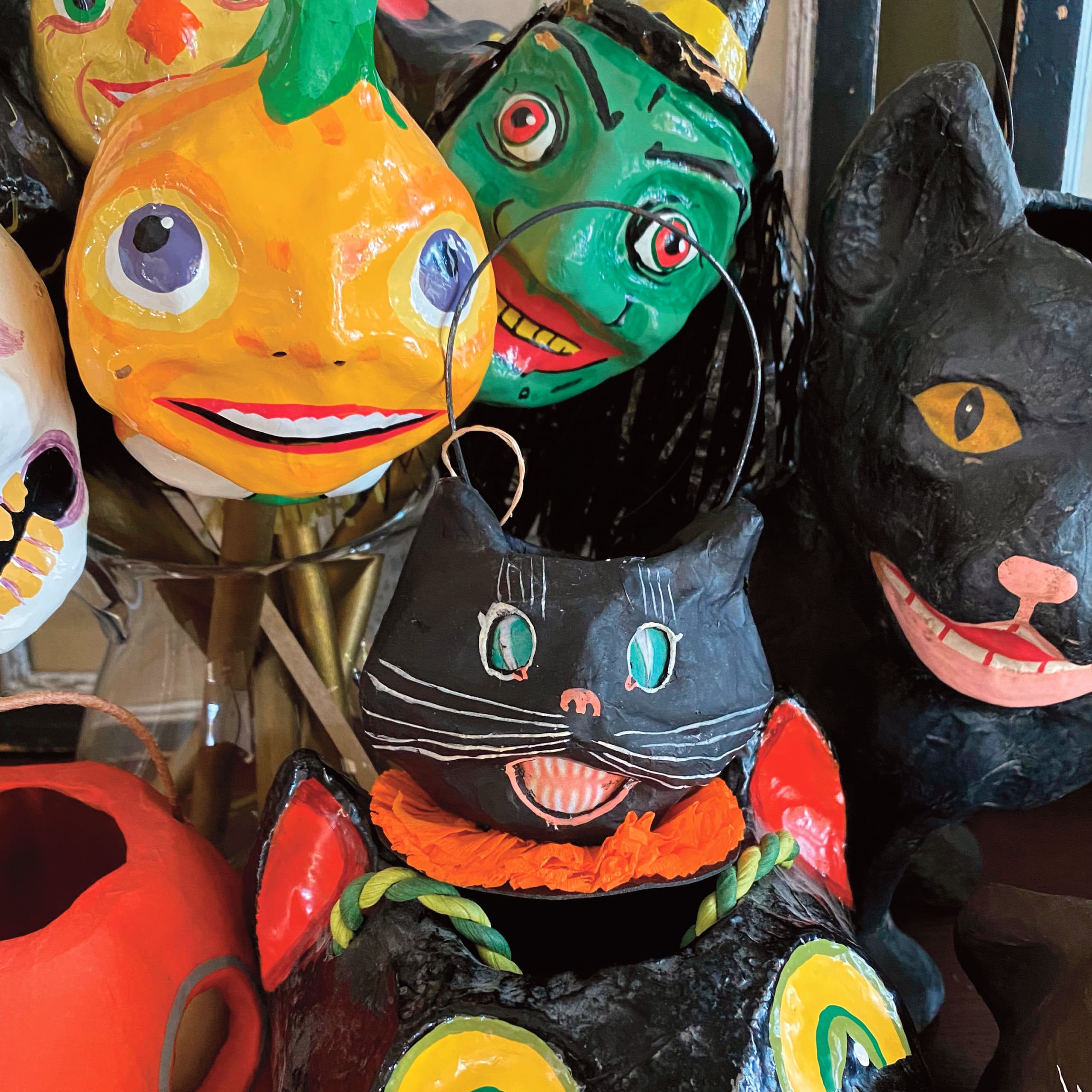 24 Pack: Cat Paper Mache Mask by Creatology™