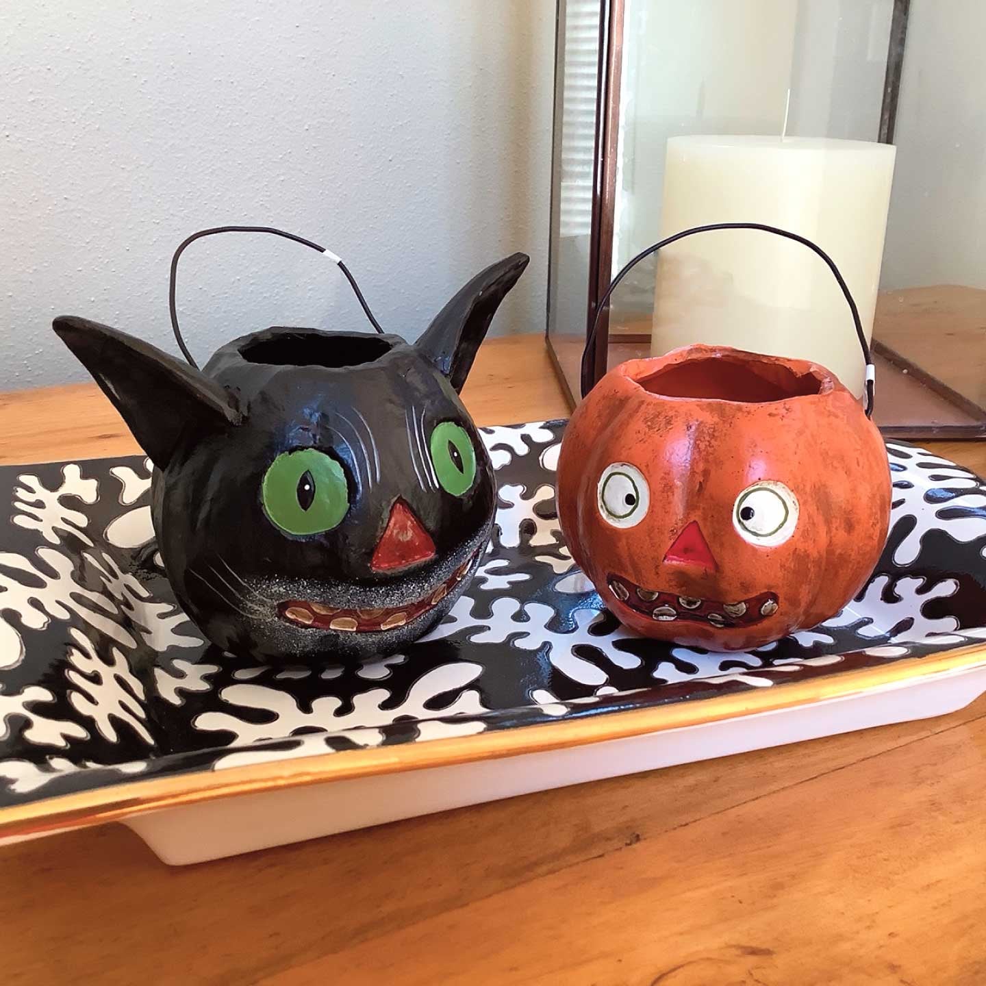 Black Cat Face Bucket, Vintage-inspired Halloween Decor - Etsy